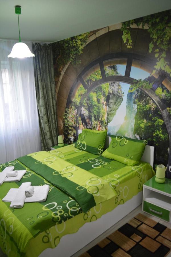 Green Rooms Hunedoara Exteriör bild